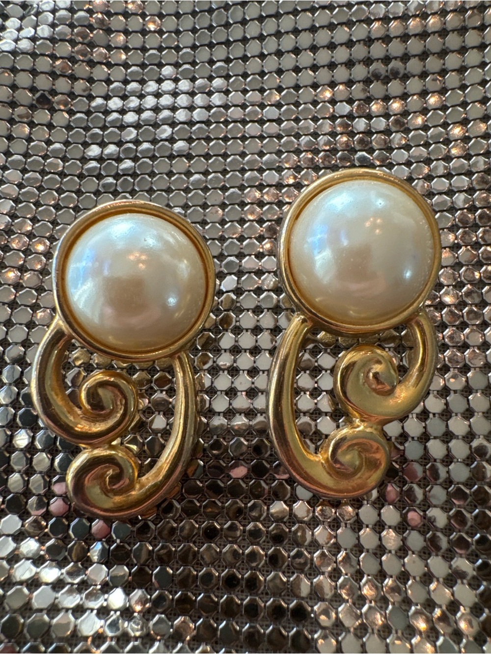 Vintage Estate Gold-Tone Faux Pearl Scroll earrings - post back